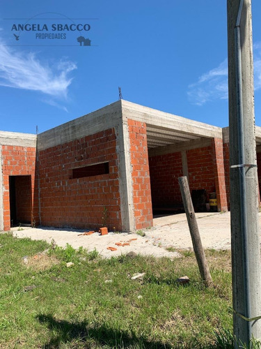 Imagen 2 de 20 de Venta De Dos Locales En Parada Robles!