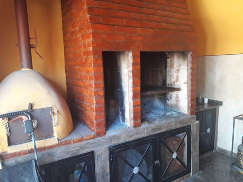 Imagen 2 de 11 de Casa Chalet En Venta C/parque Pileta, Gelpi 1600 Ituzaingo Toma Menor Valor