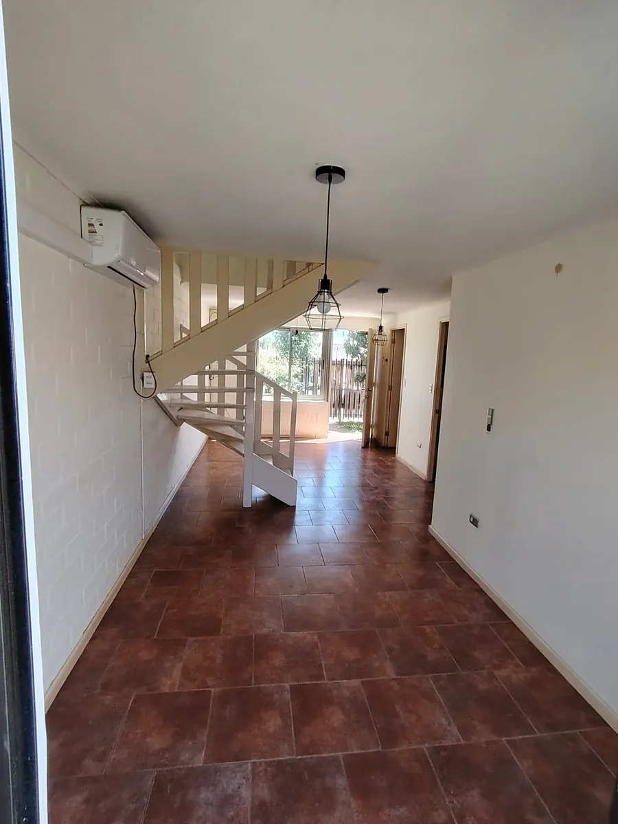 Imagen 3 de 13 de Casa En Arriendo En Valles De Romeral 2