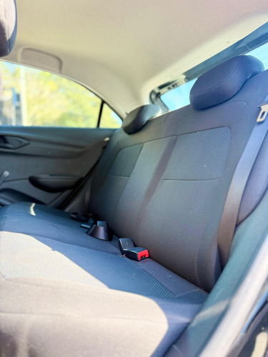 Chevrolet Onix HATCH Joy 1.0 8V Flex 5p Mec.