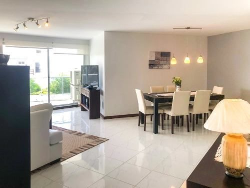 Imagen 5 de 13 de Apartamento En Venta De 3 Dormitorios En Pinares (ref: Lij-4546)