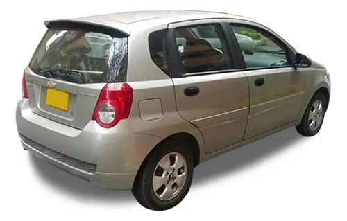 Stop Derecho Chevrolet Aveo Emotion Gt 2009 A 2014 Tyc