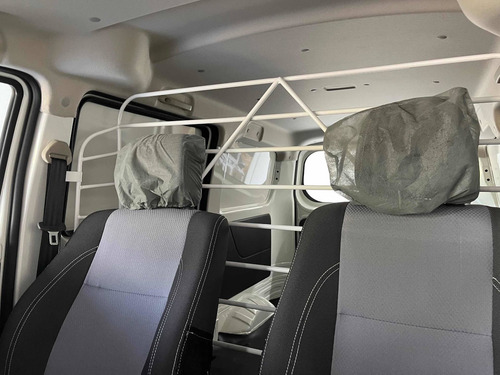 Imagen 9 de 18 de Changan M201 Cargo Van