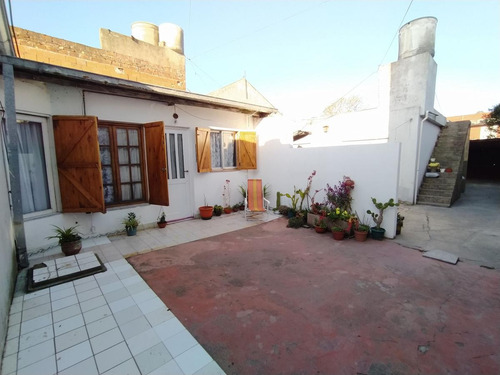 Venta En Block - Tres Departamentos En Ph Con Garage Y Entrada Para Auto
