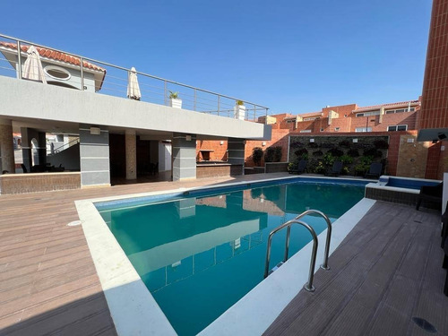 Imagen 2 de 26 de Venta Townhouse Obra Gris Valles De Camoruco 0412-4860923