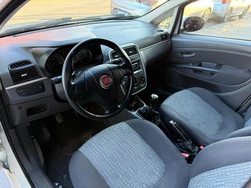 Fiat Punto 1.6 ESSENCE 16V FLEX 4P MANUAL
