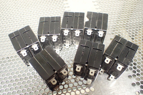 Airpax Upgh11-7902-2 4a 277v 50/60hz Circuit Breaker (lo Zza