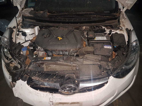 Hyunday Elentra 1.8 Seg Premium At Año 2014 Dado De Baja