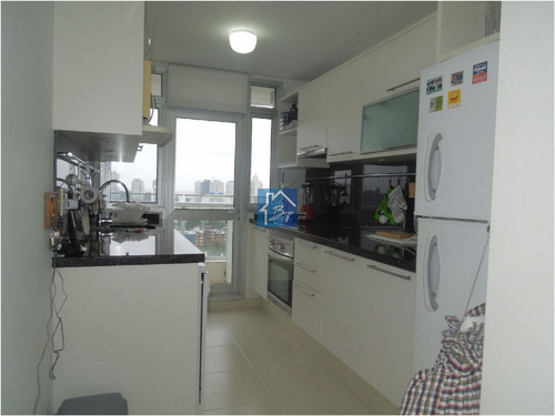 Seasons Tower. Parada 4 Playa Mansa, Pegado A Enjoy. Piso Alto- Ref: 1252