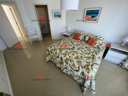 Imagen 22 de 25 de Amplio Apartamento De 3 Dormitorios + Dependencia A 100 Metros Del Mar