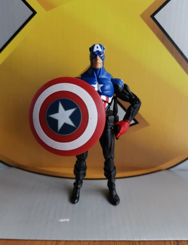 Figura Captain America Bucky 3.75  / Marvel Universe 