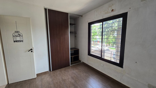 Duplex Dos Dormitorios Cochera Alquiler Ituzaingo