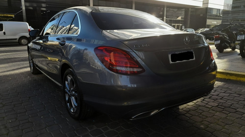 Imagen 8 de 19 de Mercedes Benz C200 Avantgard - Js