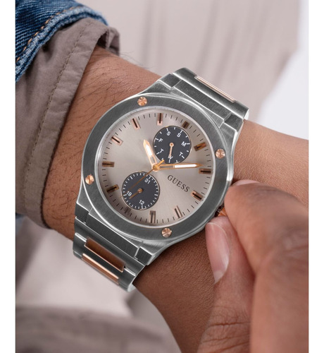 Reloj Jet Guess Bitono Hombre Acero Inoxidable Bisel Plateado Fondo Plateado