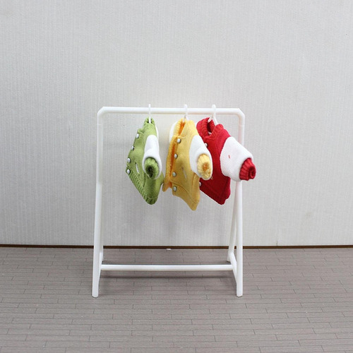 Perchero Para Ropa De Casa De Muñecas Con Perchas, Blanco