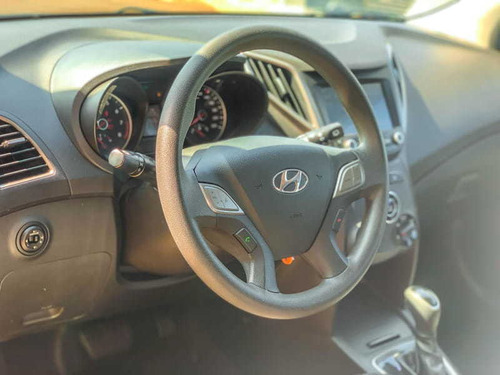 Imagem 7 de 11 de Hyundai Hb20 1.6a Comf