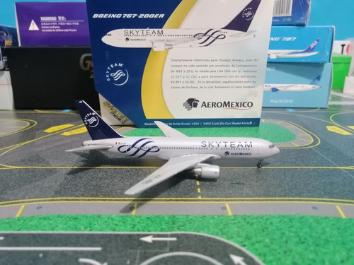 Avion A Escala Aeromexico B767-200 Skyteam Gemini 1:400