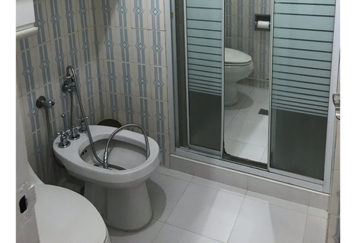 Alquiler De Apartamento En La Alameda 150m2 3h/2b/2p (ig)