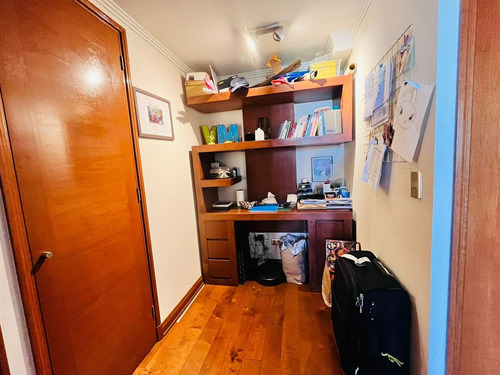 Departamento En Venta De 4 Dormitorios En Las Condes
