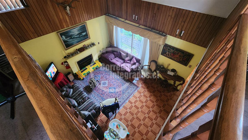 Casa En Venta De 5 Dorm. En Macul