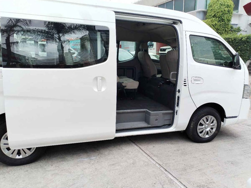 Nissan Urvan 2.5 15 Pas Amplia Aapack Seg Mt