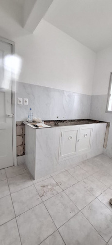 Alquiler Apartamento 2 Dormitorios (reciclado) En Jacinto Vera