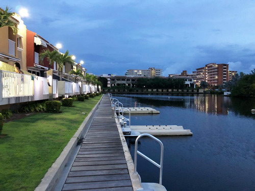 Imagen 14 de 14 de Th En Venta Pueblo Viejo (puerto Encantado)