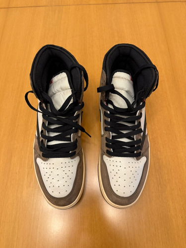 Nike Jordan 1 High Travis Scott + Jordan 1 High Royal Toe