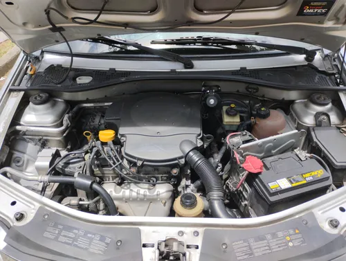 Renault Logan 1.6 Dynamique Fii