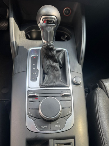 Audi A3 1.8 TFSI SEDAN 16V 180CV GASOLINA 4P AUTOMÁTICO