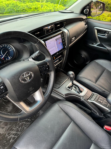 Toyota SW4 2.8 Srx 204Cv 4X4 7As At