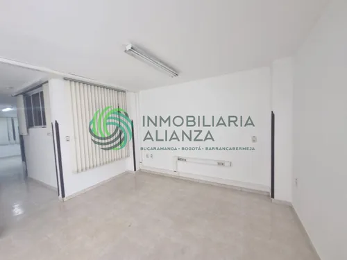 Local En Arriendo En Quinta Granada. Cod A17001