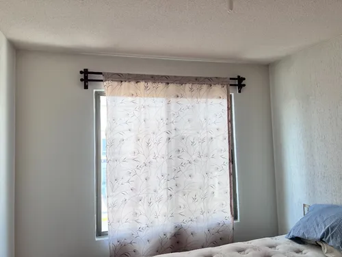 Casa Recien Remodelada, Cuenta Con Todos Los Servicios Basicos Y Cuenta Con Privacidad Al Tener Control De Acceso De Visitantes
