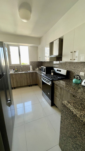 Apartamento En Alquiler Amueblado, Evaristo Morales