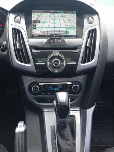 Ford Focus III 2.0 Sedan Titanium At6
