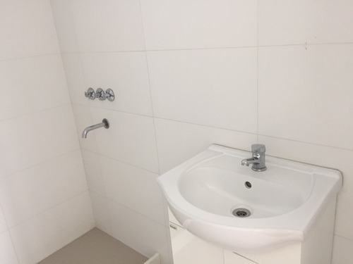 Imagen 4 de 7 de Venta Apto De 2 Dormitorios En Centro /barrio Histórico