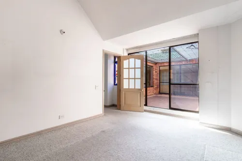 Apartamento En Venta En Chicó Navarra. Cod V6821