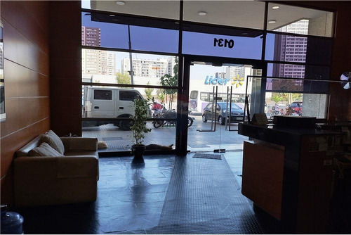 Arriendo A Una Cuadra Metro Línea 1