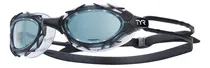 Comprar Gafas de natación Nest Pro para adultos Nano Fit Tyr con lentes ahumadas, color negro