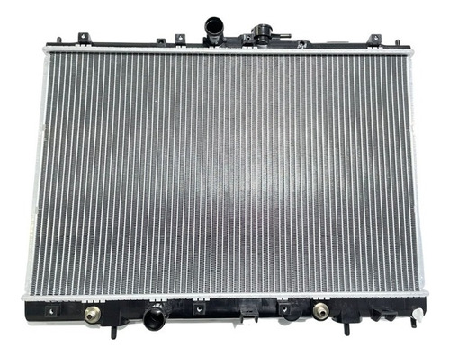 Radiador Mitsubihi Pajero Io 1999 2000 2001