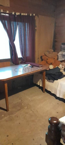 Imagen 17 de 19 de 7 Bis Entre 471 Y 472 - Lote Con Casa A Reciclar En Venta - Savoia, City Bell
