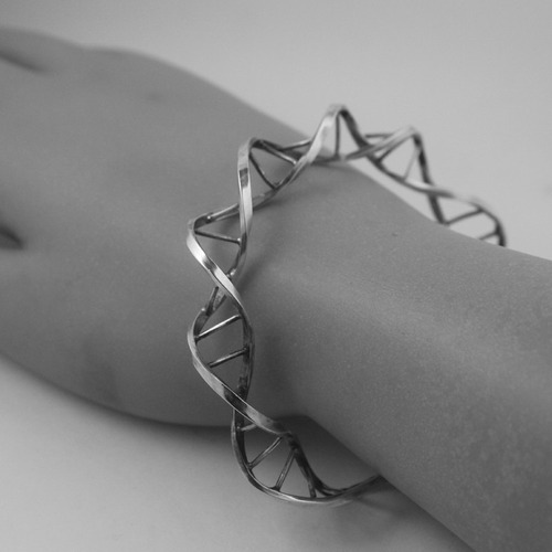 Pulsera Adn Plata 925 Diámetro 6 Cm Largo 16 Cm
