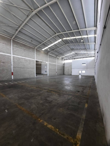Imagen 4 de 30 de Ha Se Alquila Galpón De 520m2 Zona Industrial Aeropuerto