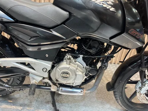 Bajaj Pulsar 180 2016