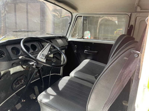 Imagem 13 de 15 de Volkswagen Kombi Furgao 1.4 1993