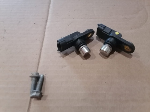 2 Sensor De Arbol Levas Cadillac Cts 2.8,2005/2007/12592250 (Usado)