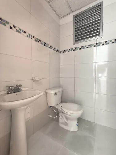 Local En Arriendo En Barrio Blanco. Cod A28453
