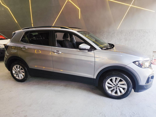 Volkswagen T-Cross 1.0 200 TSI TOTAL FLEX AUTOMÁTICO