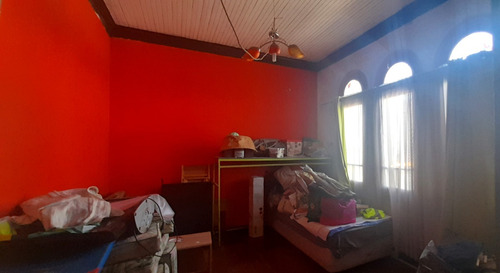 Linda Casa En Barrio Residencial Santiago