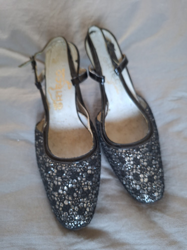 Zapatos De Fiesta Negro Y Plateado (Usado)
